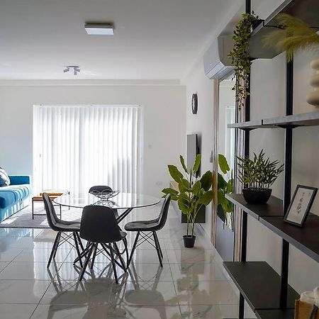 Luxurious Apartment Next To The Sea Gzira Экстерьер фото